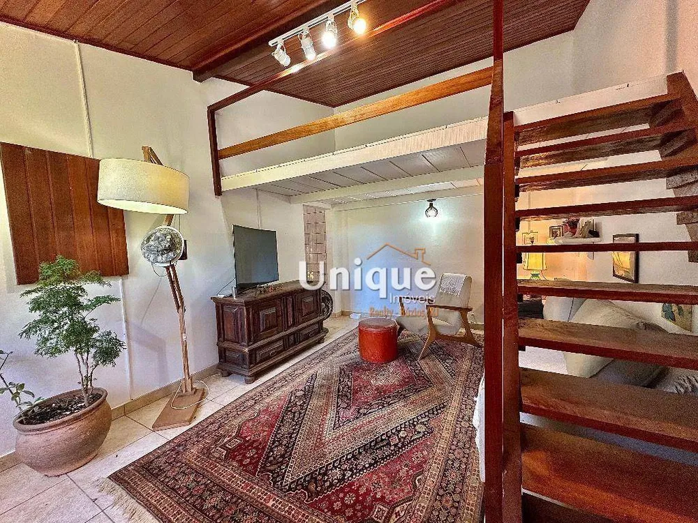 Casa, 5 quartos, 300 m² - Foto 20