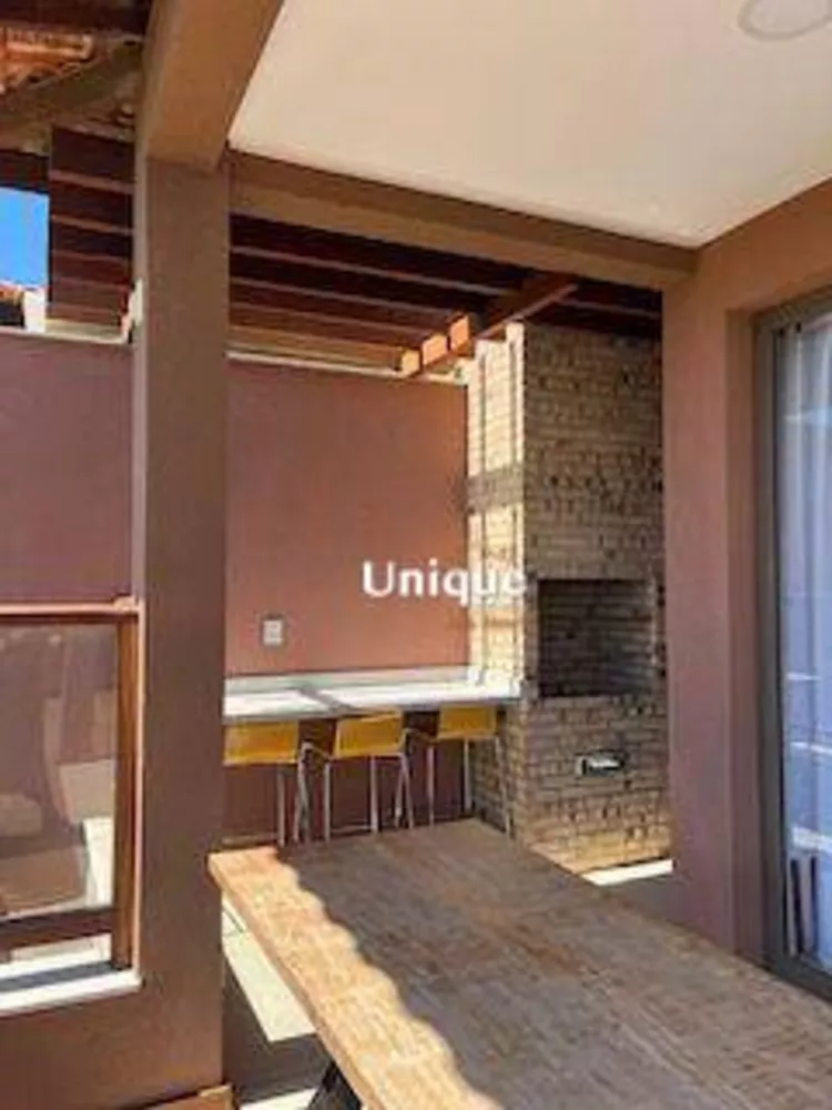 Casa, 5 quartos, 250 m² - Foto 25