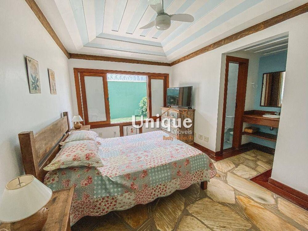 Casa, 8 quartos, 650 m² - Foto 1
