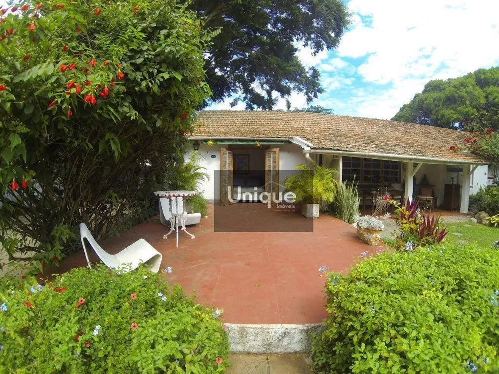 Casa, 4 quartos, 400 m² - Foto 1