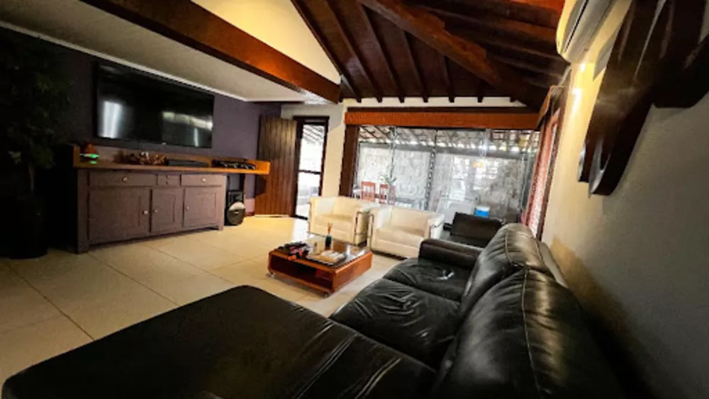 Casa, 4 quartos, 310 m² - Foto 4