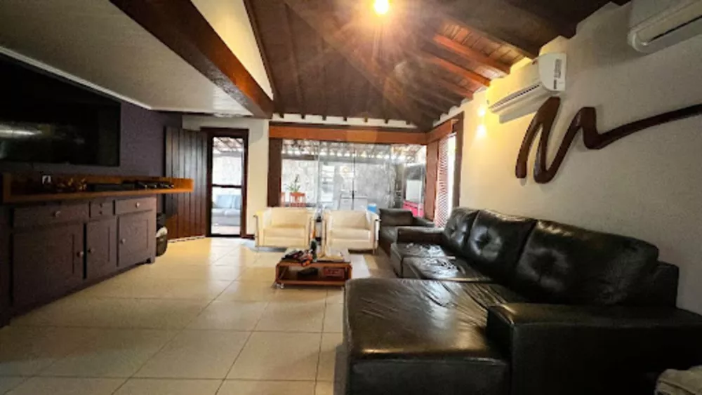 Casa, 4 quartos, 310 m² - Foto 3