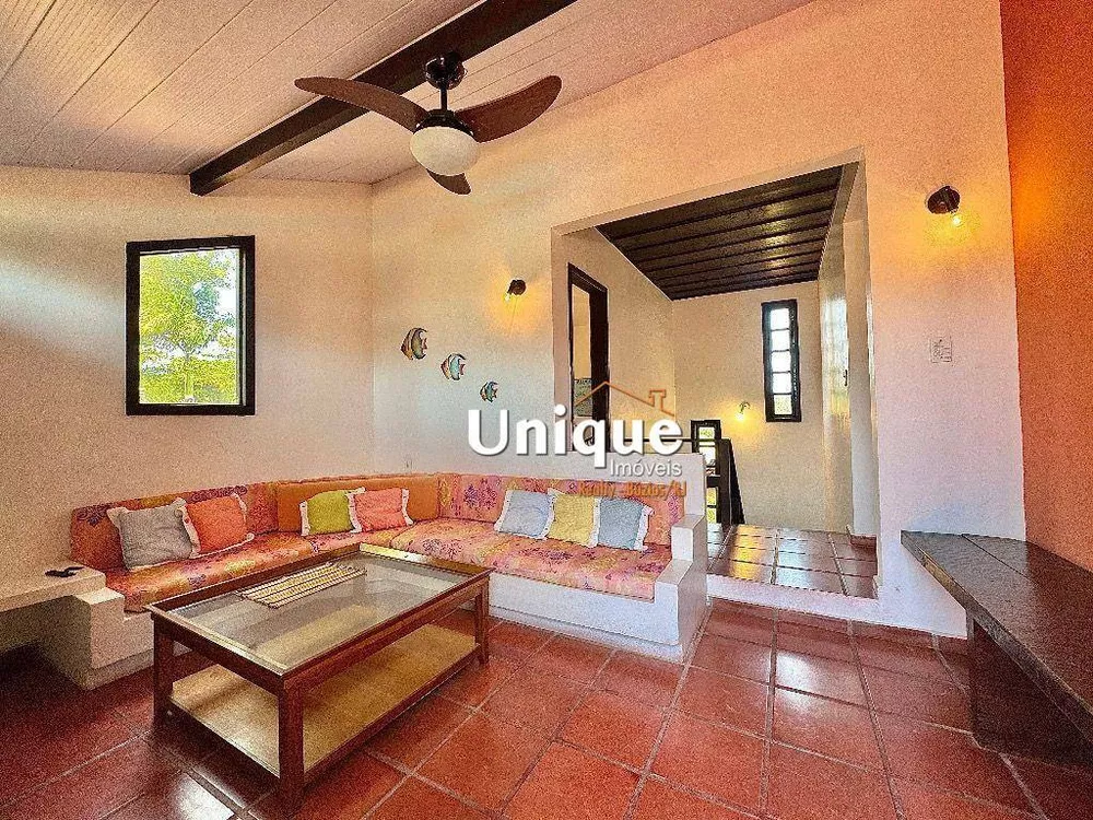 Casa, 4 quartos, 274 m² - Foto 1