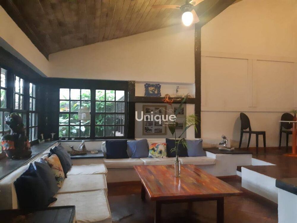 Pousada-Chalé à venda com 8 quartos, 200m² - Foto 4