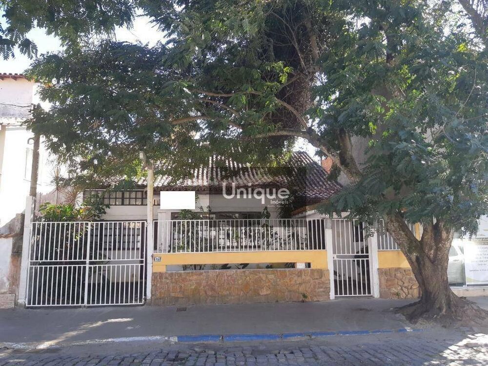 Pousada-Chalé à venda com 8 quartos, 200m² - Foto 3