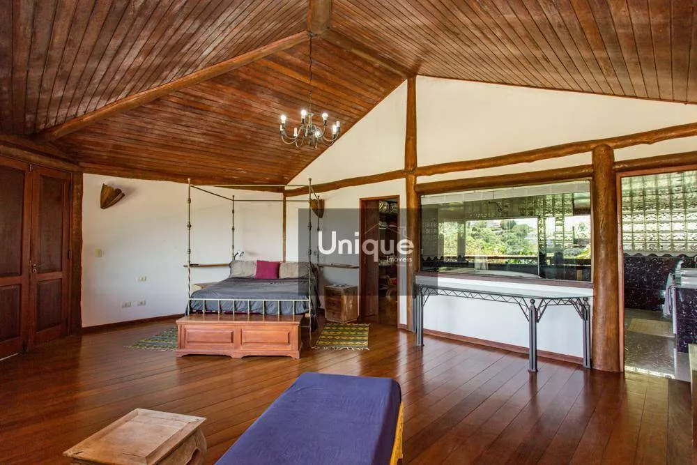 Casa, 7 quartos, 315 m² - Foto 9