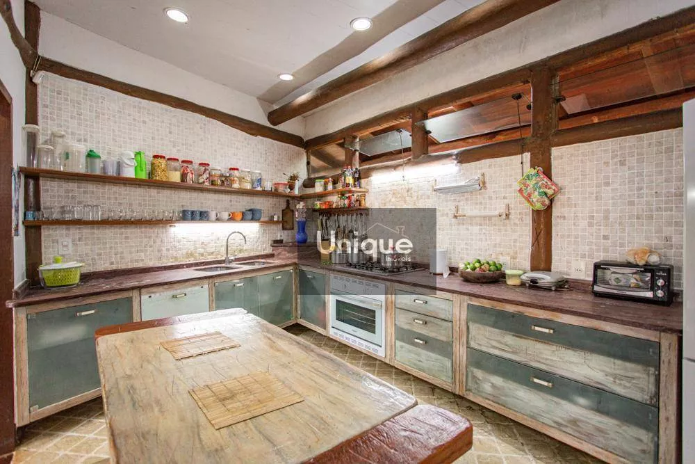 Casa, 7 quartos, 315 m² - Foto 64