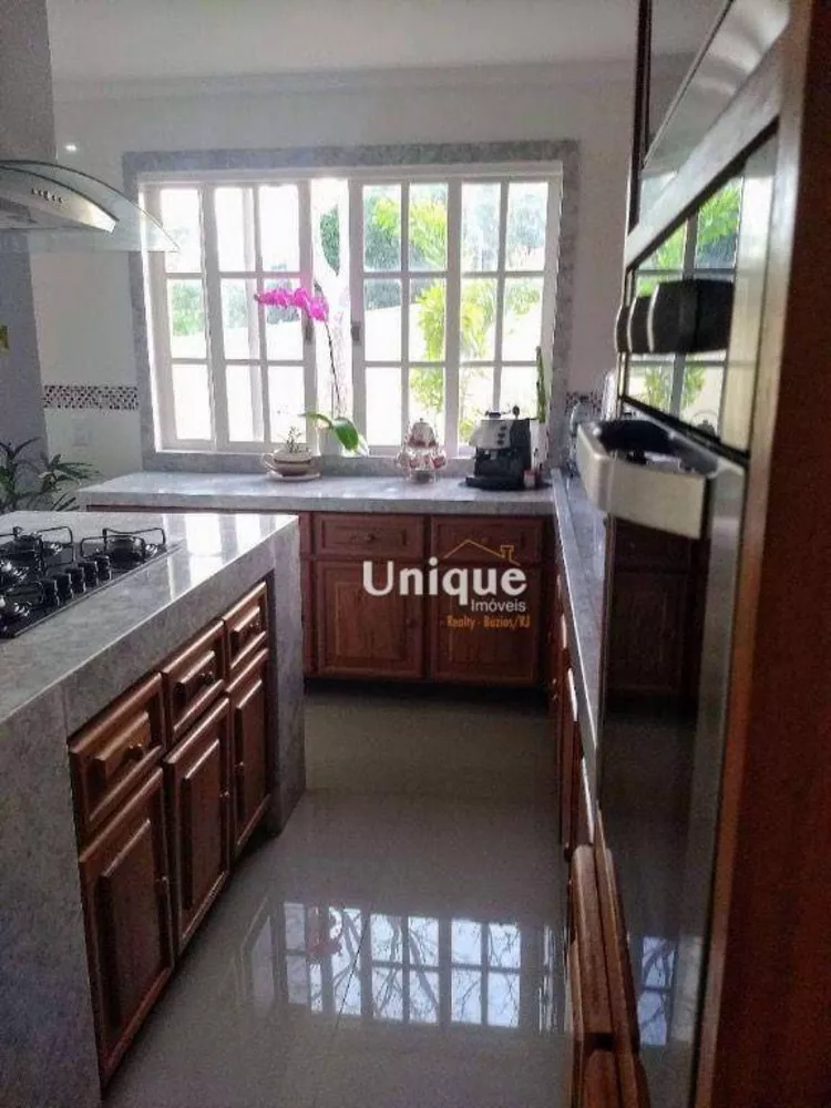 Casa, 5 quartos, 275 m² - Foto 10