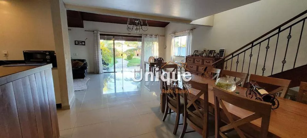 Casa, 3 quartos, 250 m² - Foto 8
