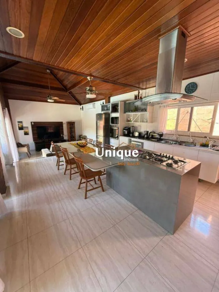 Casa, 5 quartos, 219 m² - Foto 8
