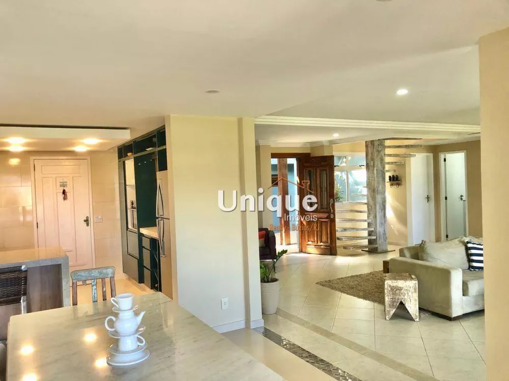 Casa, 7 quartos, 300 m² - Foto 11