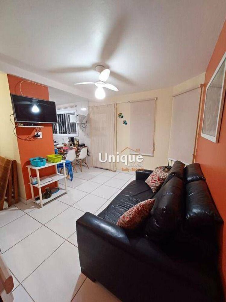 Casa de Condomínio à venda com 2 quartos, 60m² - Foto 2