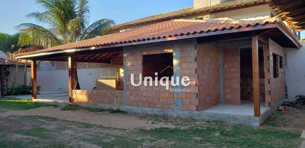 Casa, 4 quartos, 220 m² - Foto 1