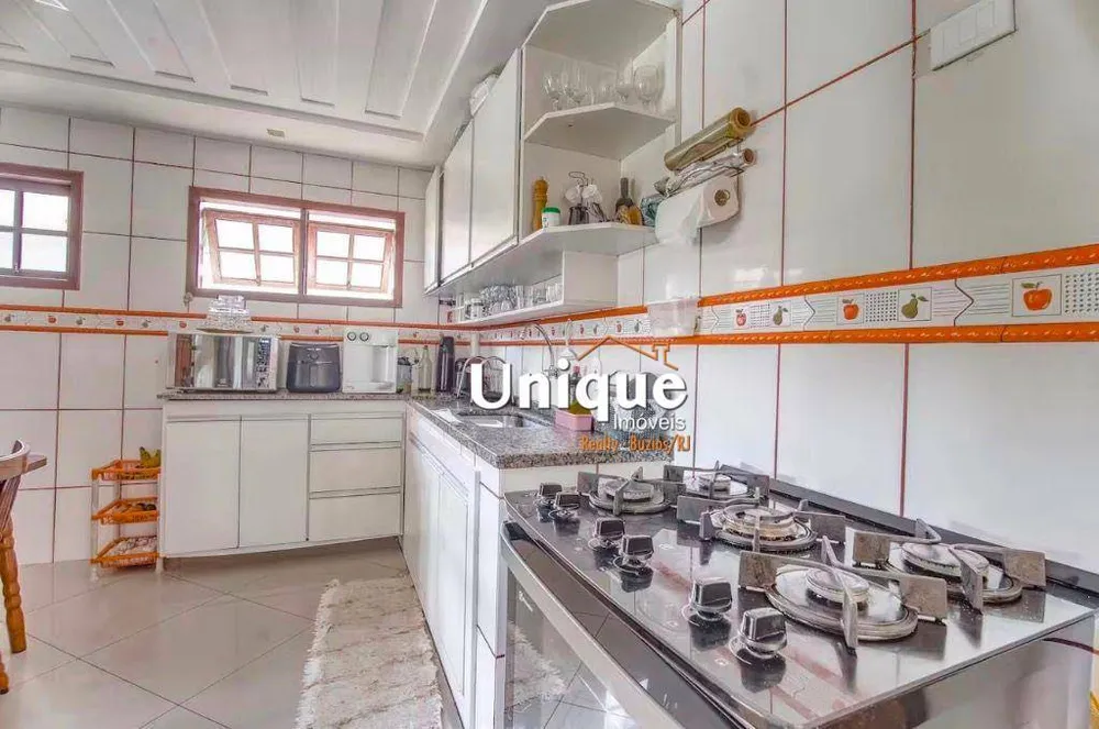 Casa, 4 quartos, 220 m² - Foto 32