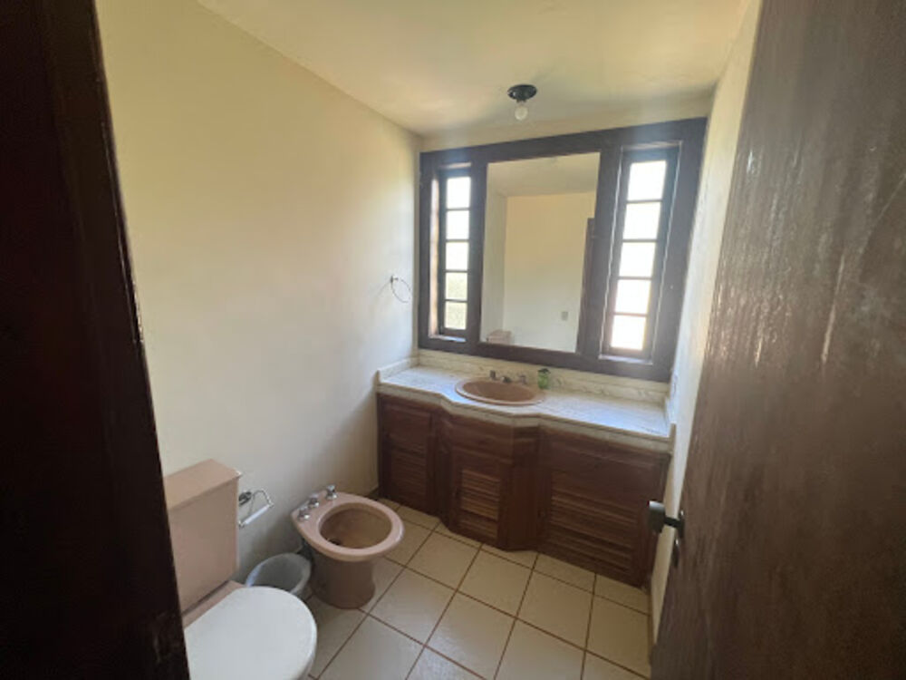 Casa de Condomínio à venda com 6 quartos, 300m² - Foto 12
