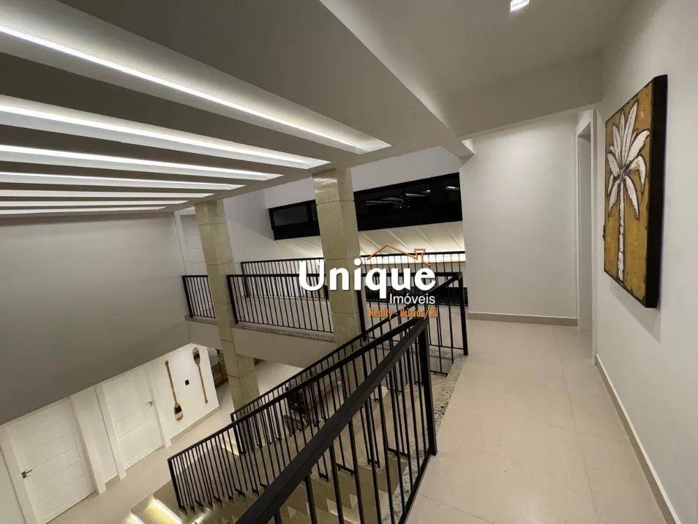 Casa, 5 quartos, 450 m² - Foto 1