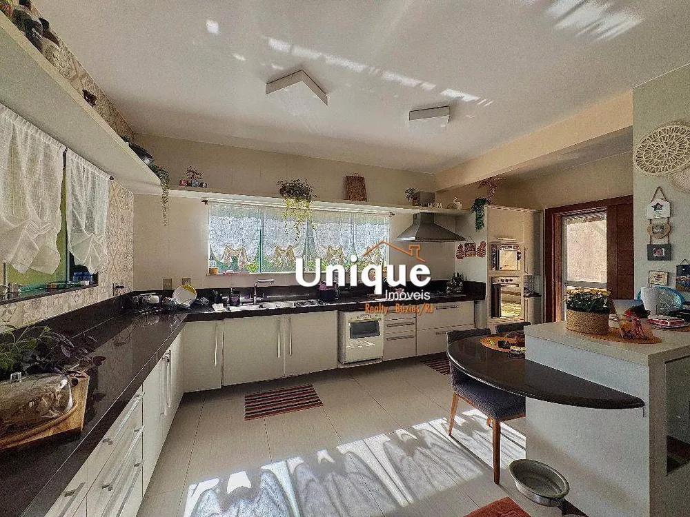 Casa, 4 quartos, 370 m² - Foto 16