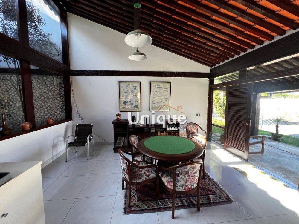 Casa, 5 quartos, 359 m² - Foto 1