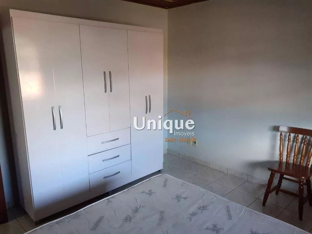 Casa, 6 quartos, 235 m² - Foto 9