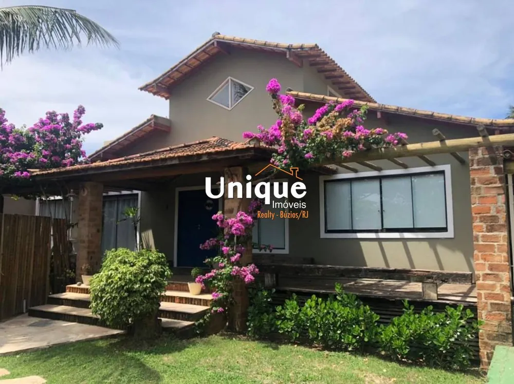 Casa, 4 quartos, 250 m² - Foto 1