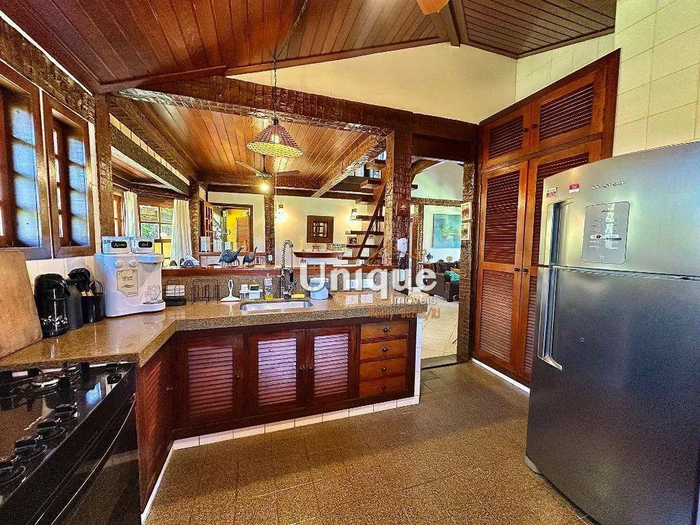 Casa, 5 quartos, 250 m² - Foto 10