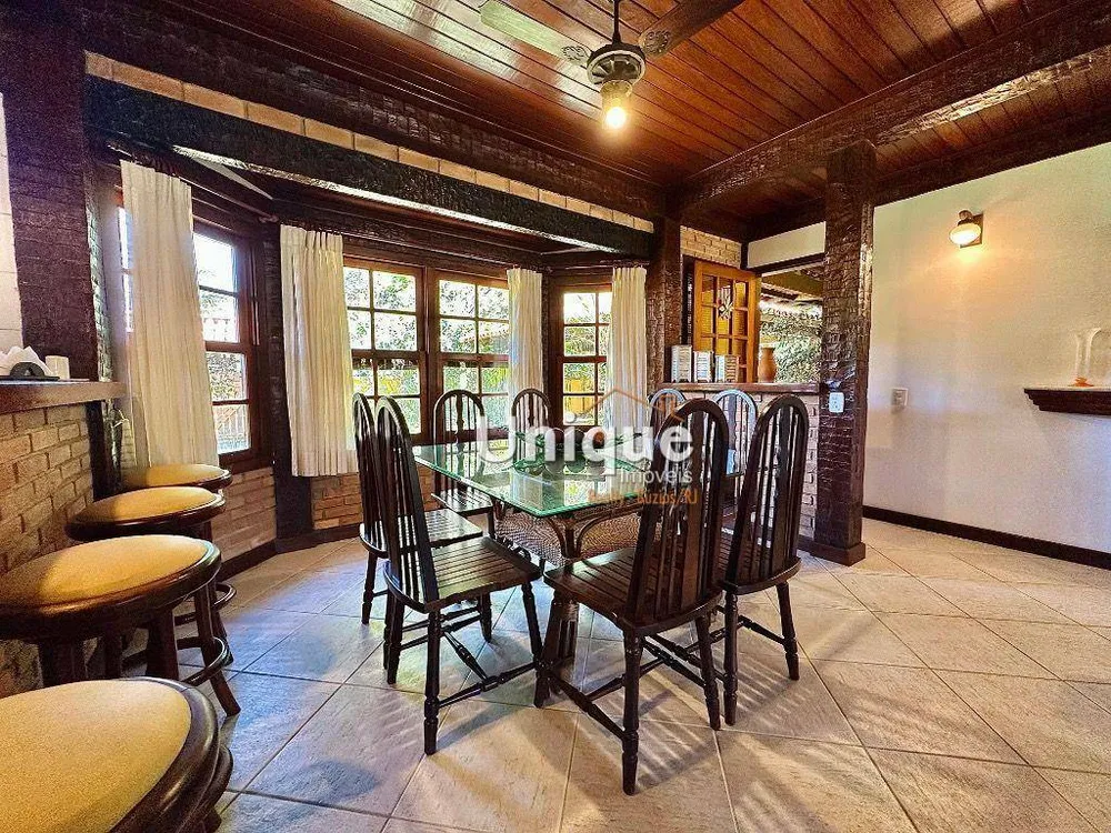 Casa, 5 quartos, 250 m² - Foto 8
