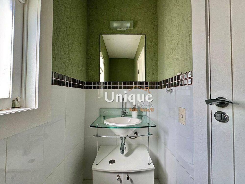 Casa de Condomínio à venda com 5 quartos, 900m² - Foto 2