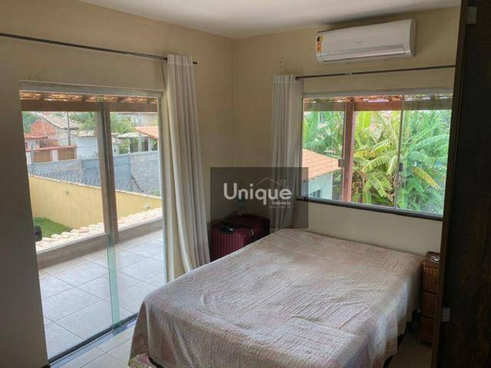 Casa, 2 quartos, 225 m² - Foto 1