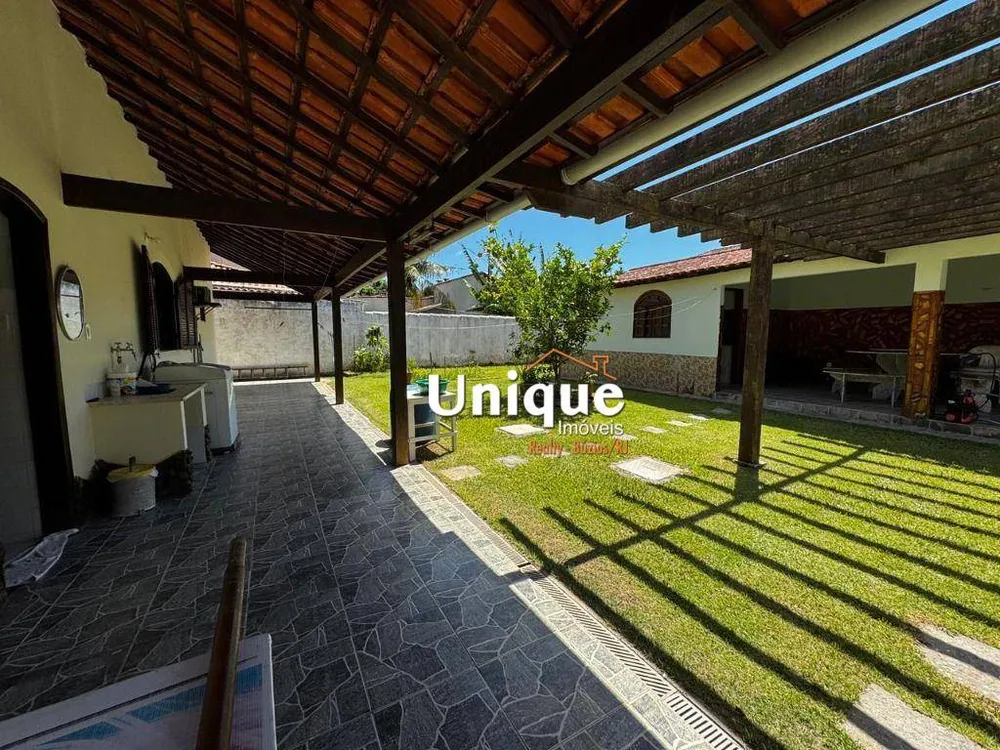 Casa, 5 quartos, 220 m² - Foto 3