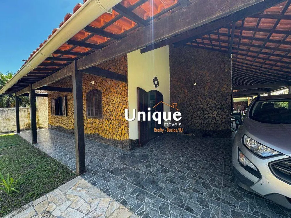 Casa, 5 quartos, 220 m² - Foto 1