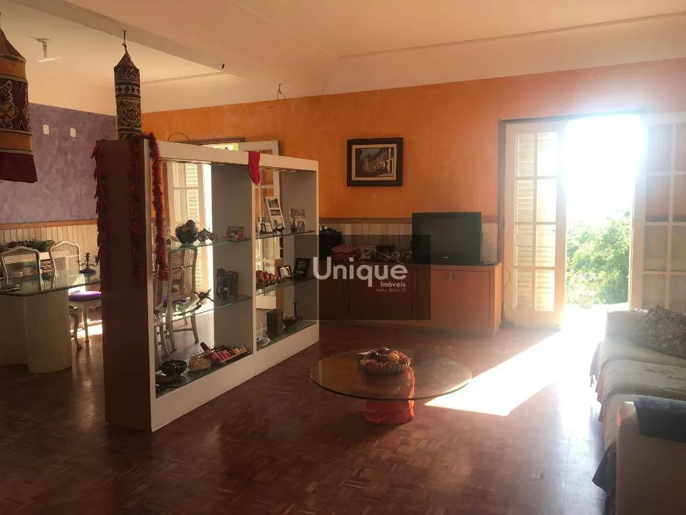 Casa, 4 quartos, 250 m² - Foto 9