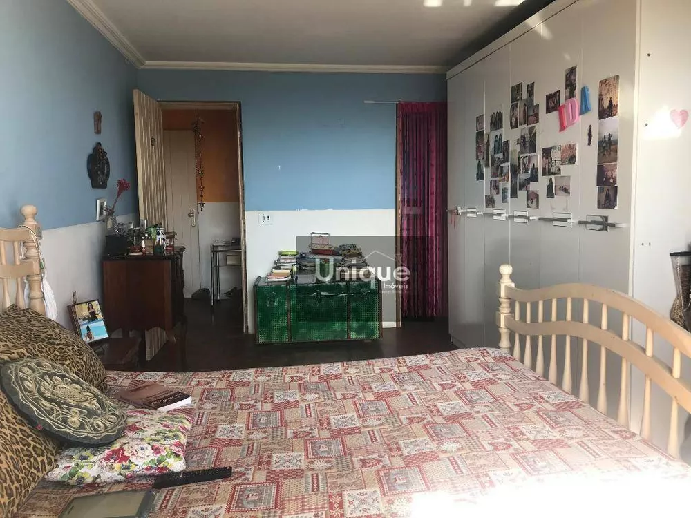 Casa, 4 quartos, 250 m² - Foto 10