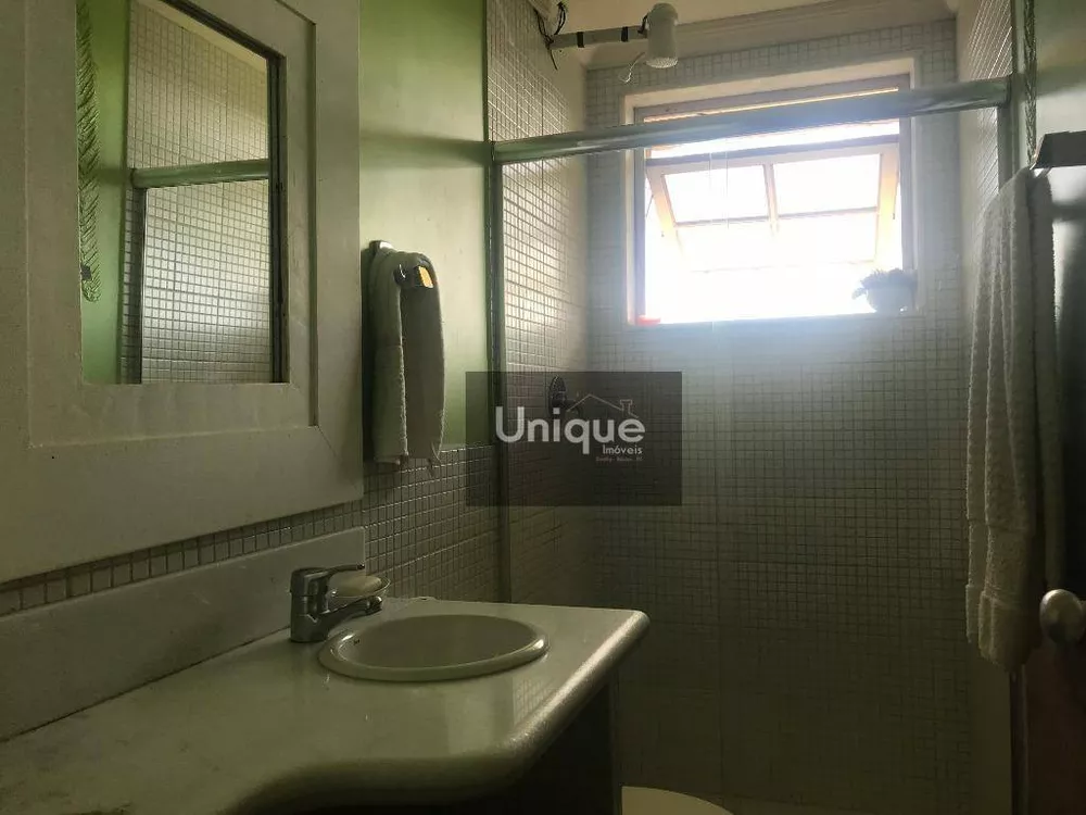 Casa, 4 quartos, 250 m² - Foto 8