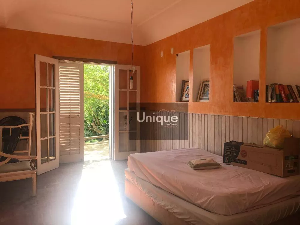 Casa, 4 quartos, 250 m² - Foto 26