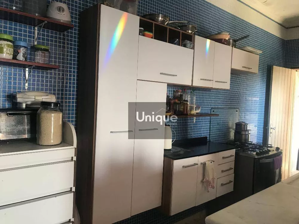 Casa, 4 quartos, 250 m² - Foto 21