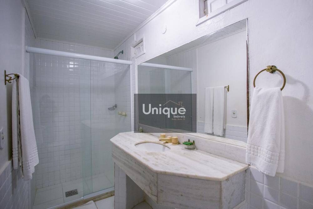 Pousada-Chalé à venda com 16 quartos, 600m² - Foto 1