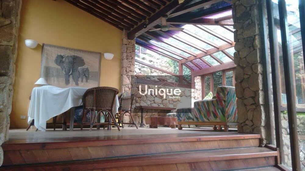 Casa, 8 quartos, 800 m² - Foto 4