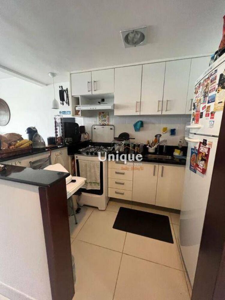 Casa de Condomínio à venda com 2 quartos, 80m² - Foto 1