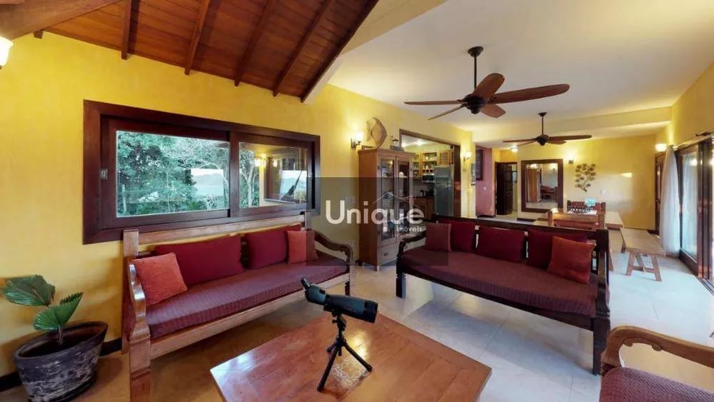 Casa, 4 quartos, 250 m² - Foto 12