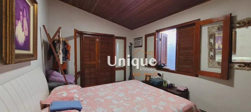 Casa, 4 quartos, 348 m² - Foto 33