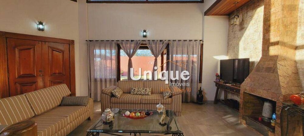 Casa, 4 quartos, 348 m² - Foto 3
