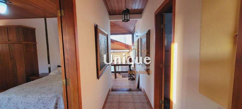 Casa, 4 quartos, 348 m² - Foto 4