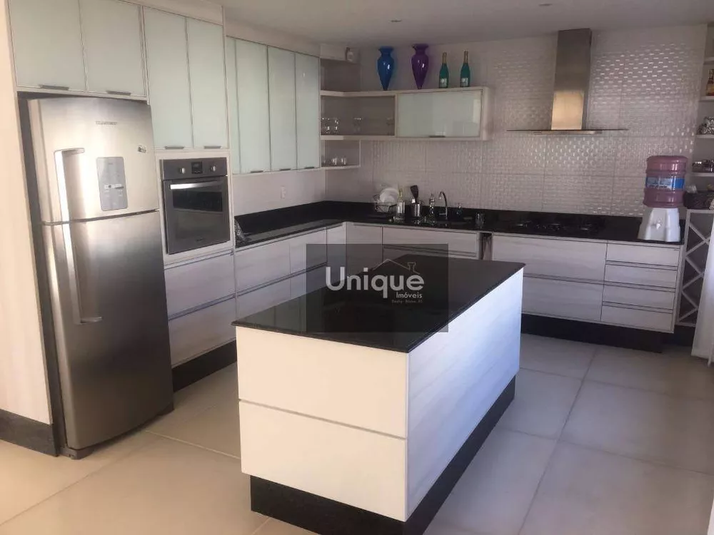 Casa, 9 quartos, 415 m² - Foto 5