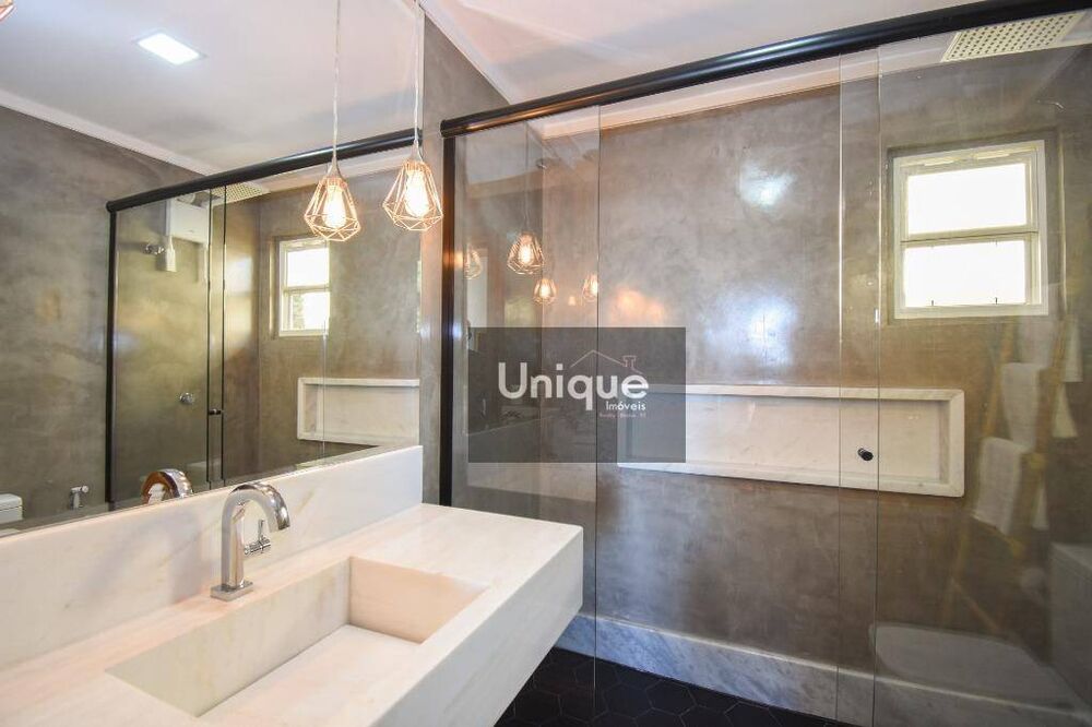 Casa, 6 quartos, 256 m² - Foto 29