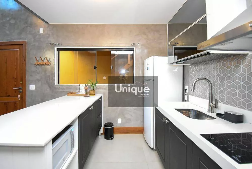 Casa, 6 quartos, 256 m² - Foto 23
