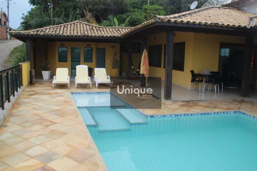 Casa, 3 quartos, 380 m² - Foto 1