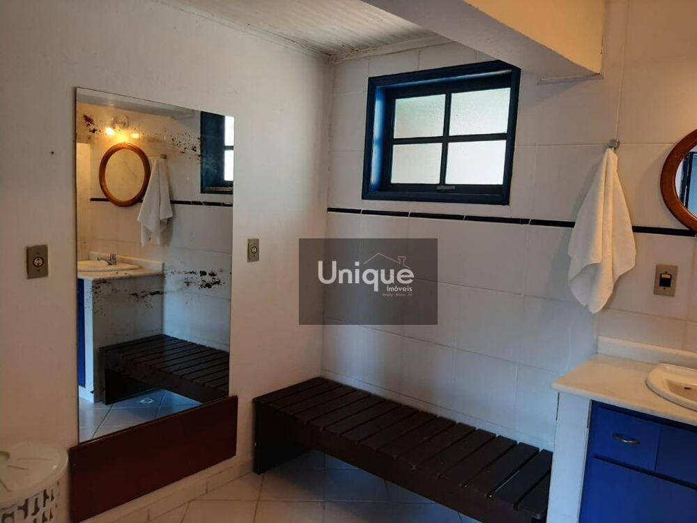 Casa, 4 quartos, 250 m² - Foto 21