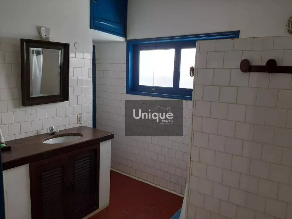 Casa, 4 quartos, 250 m² - Foto 18