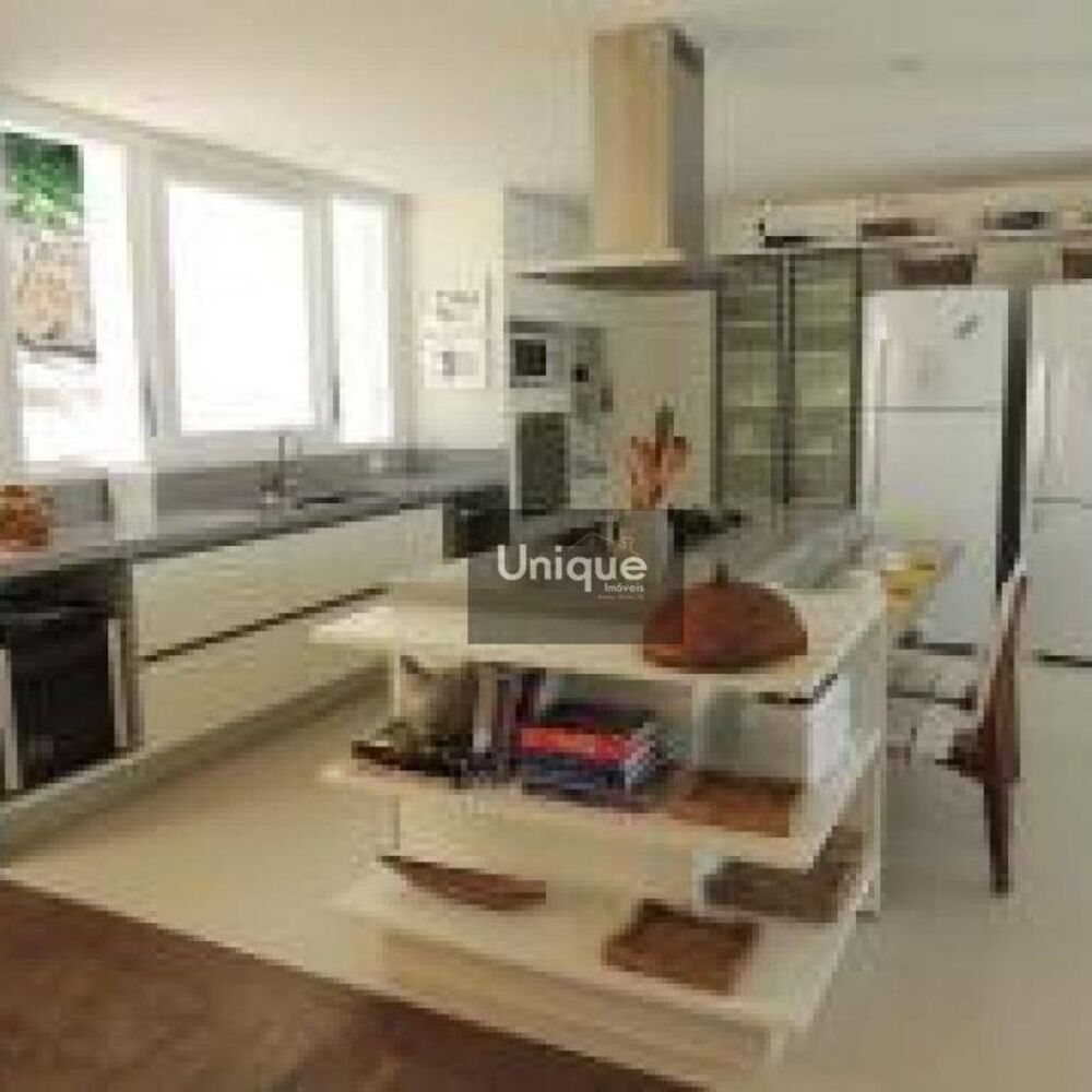 Casa, 7 quartos, 650 m² - Foto 8