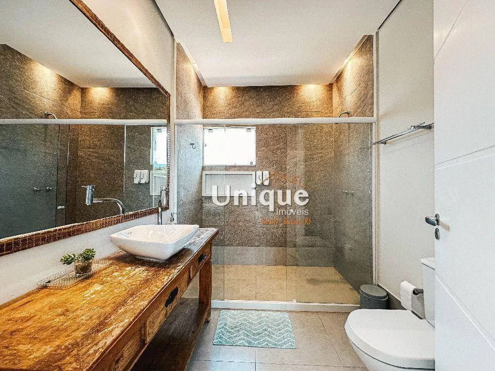 Casa, 8 quartos, 580 m² - Foto 26
